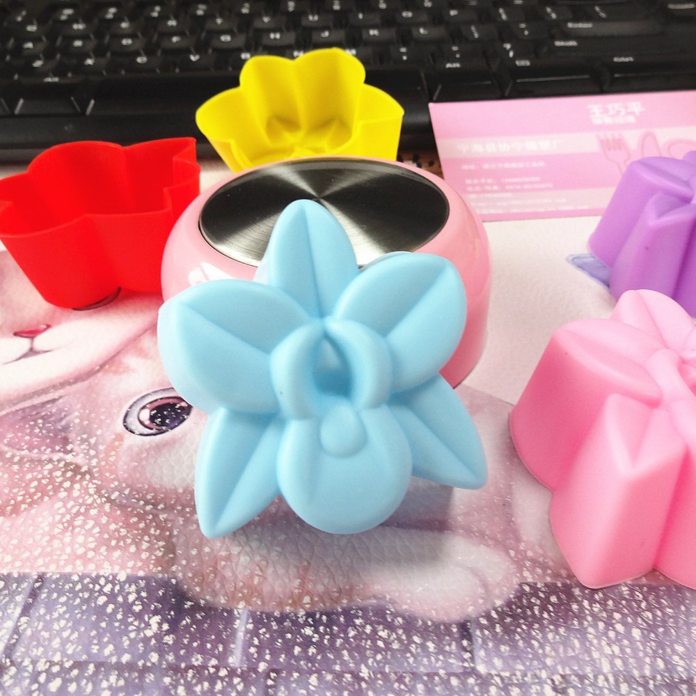 Sevimli 5cm Çiçek Silikon Kek  - Soap Making Name incelemesi ve fiyatı